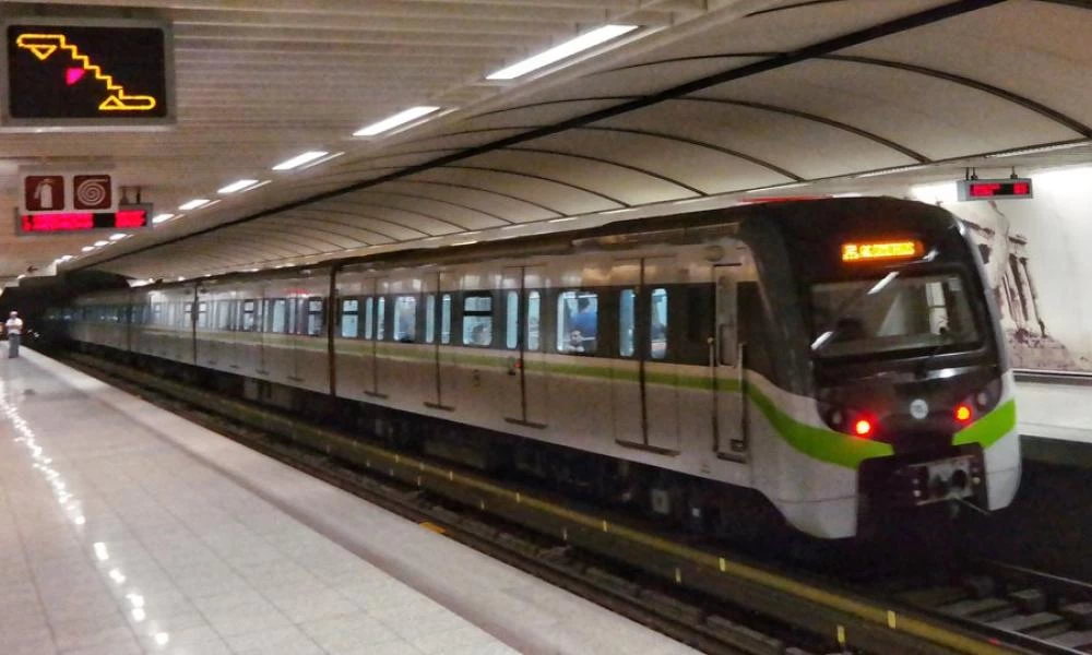 Άρση μέτρων: Έλεγχοι στις αερομεταφορές και τα κλιματιστικά στα ΜΜΜ